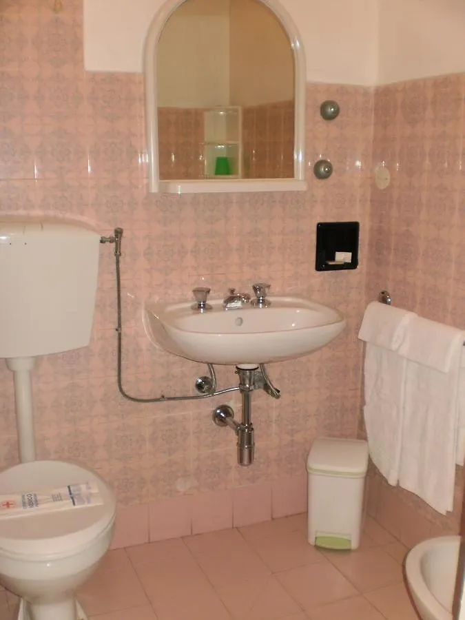 Hotel Ambra Viareggio 2*,  Italy