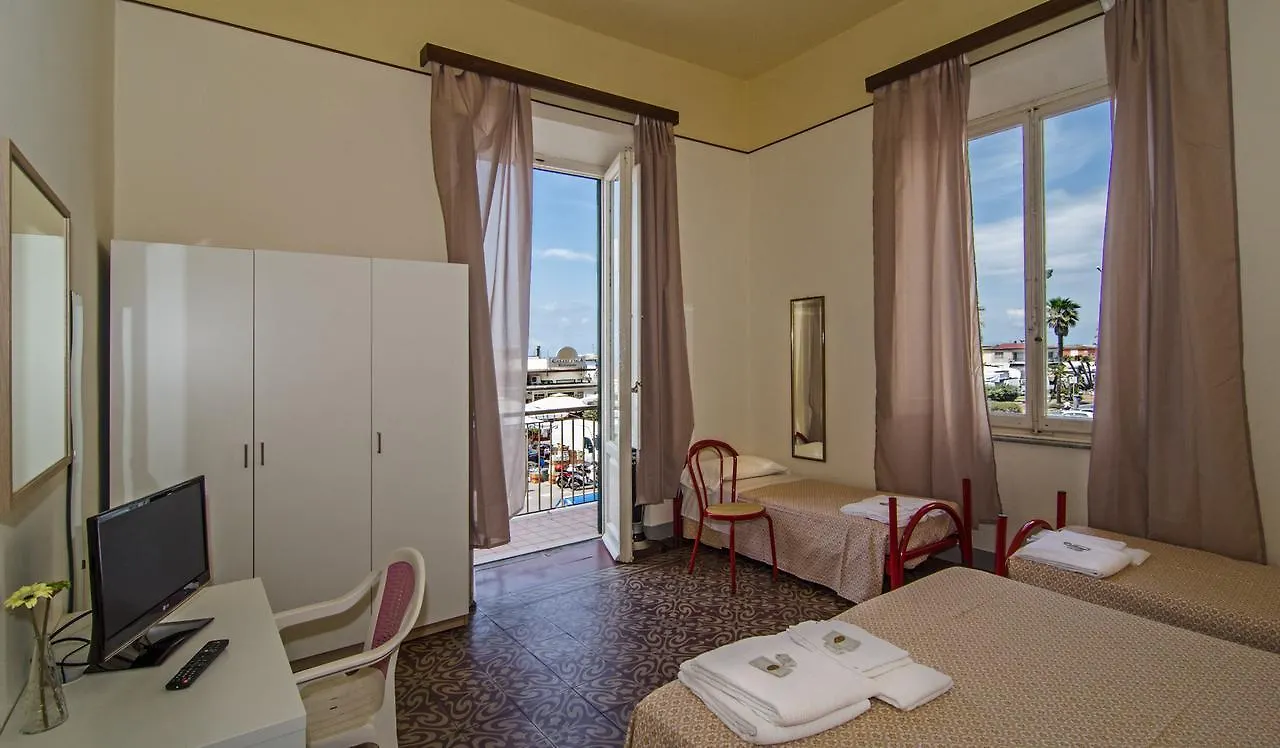 Hotel Ambra Viareggio Italy